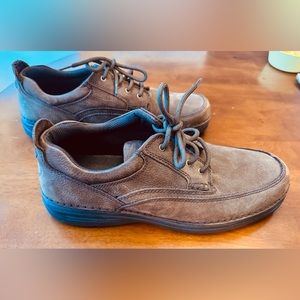 Bass MENS SIZE 12 NEW Oxford casual shoes